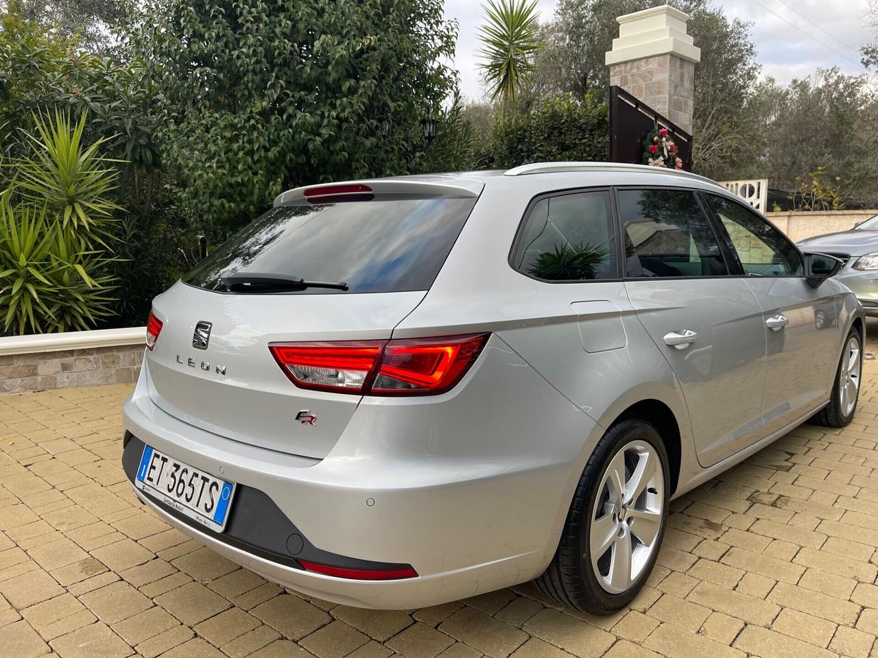 SEAT LEON 2.0 TD FR ST DSG 150CV FUL LED 88000KM