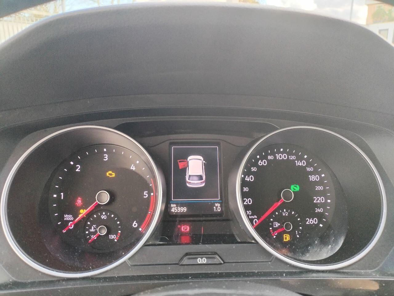 Volkswagen Tiguan 2.0 TDI SCR DSG Business BlueMotion Technology