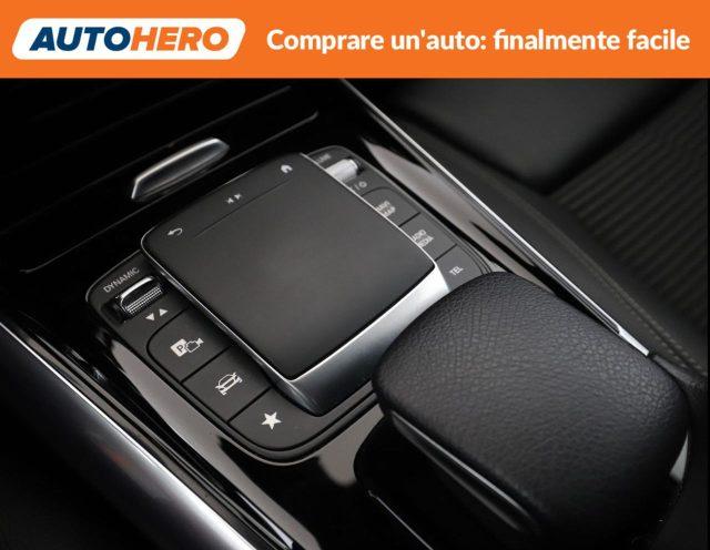 MERCEDES-BENZ GLA 180 Automatic Sport