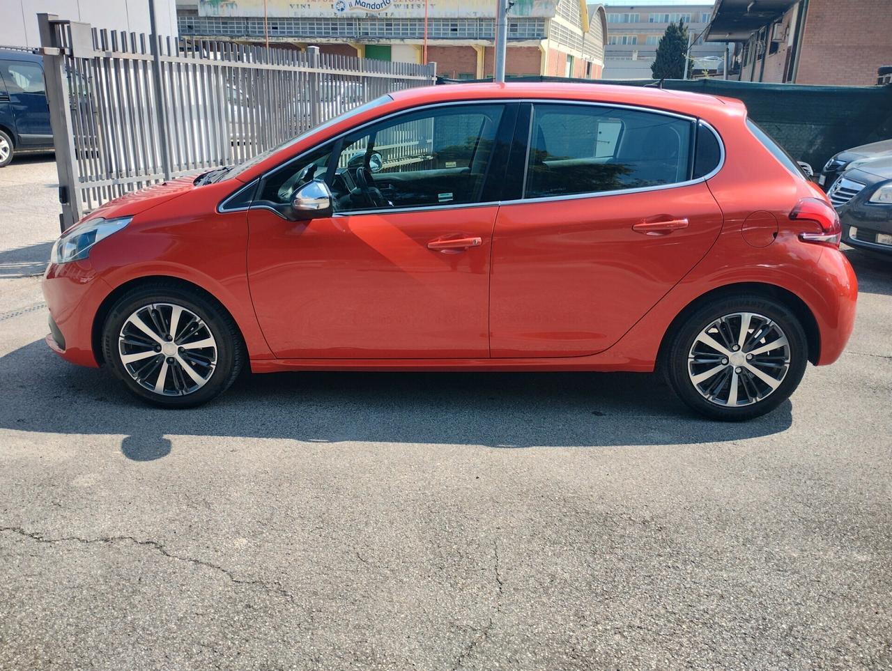 PEUGEOT 208 1.2 PureTech Turbo SeS GT Line Automatica 2017