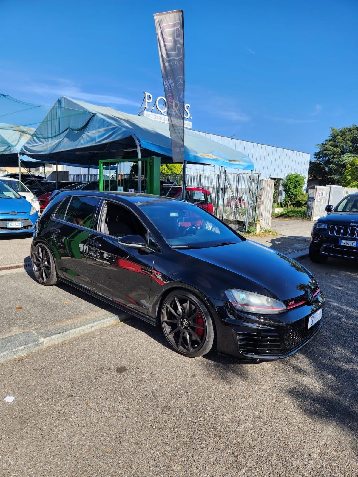 Volkswagen Golf GTI Performance 2.0 TSI DSG 5p. BlueMotion Technology
