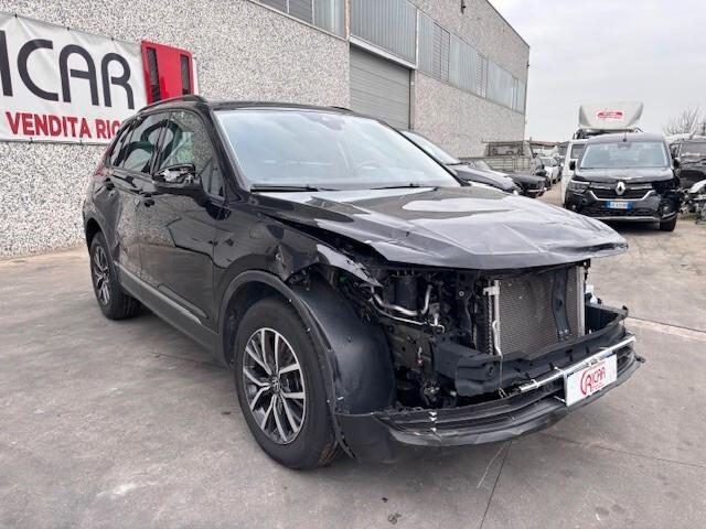 Volkswagen Tiguan 2.0 TDI 150 CV SCR DSG Elegance