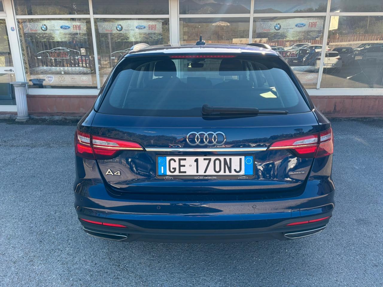AUDI A4 AVANT 40 TDI QUATTRO S TRONIC S LINE EDITION