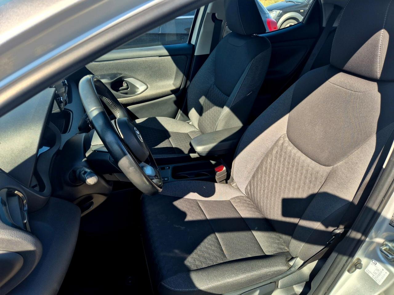 Toyota Yaris 1.5 Hybrid 5 porte Lounge