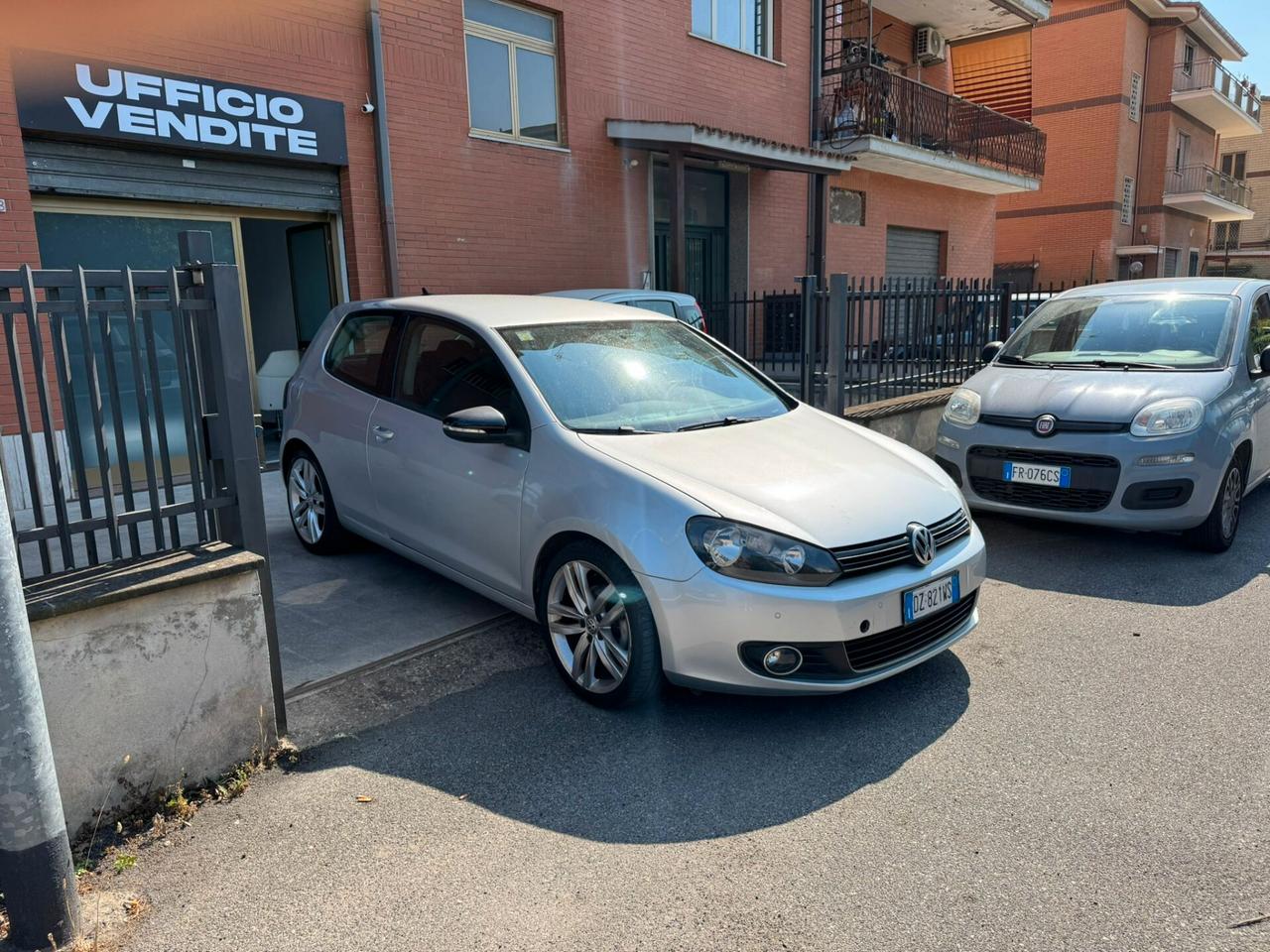 Volkswagen Golf 2.0 TDI 140CV DPF DSG 5p. Highline