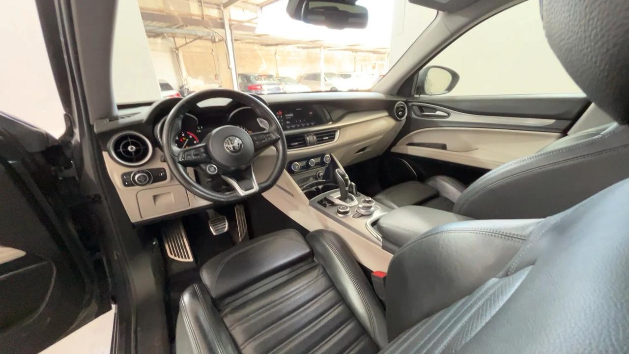 Alfa Romeo Stelvio 2.2 Turbodiesel 210 CV AT8 Q4 Veloce