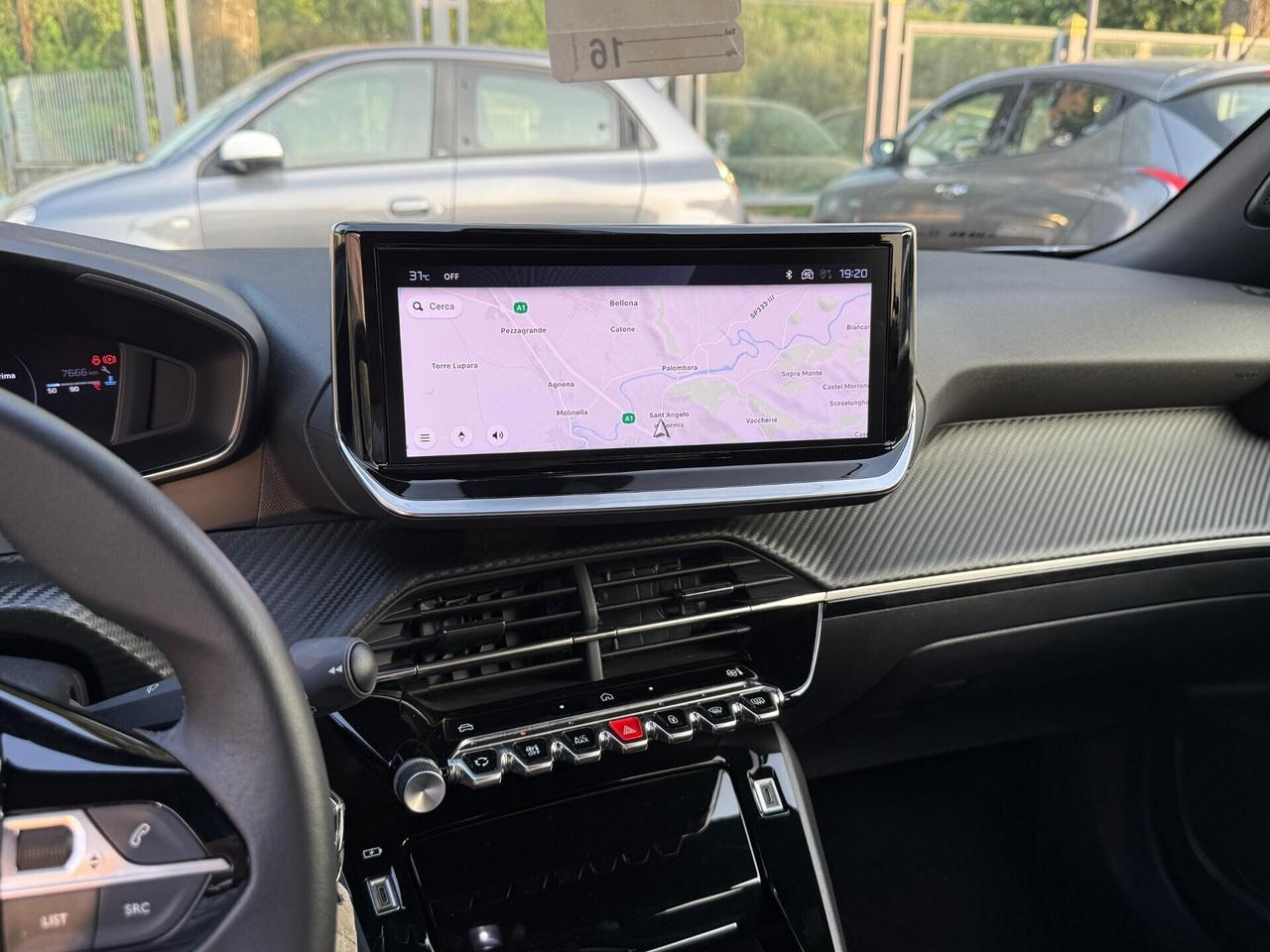 Peugeot 2008 PureTech 100 S&S Allure