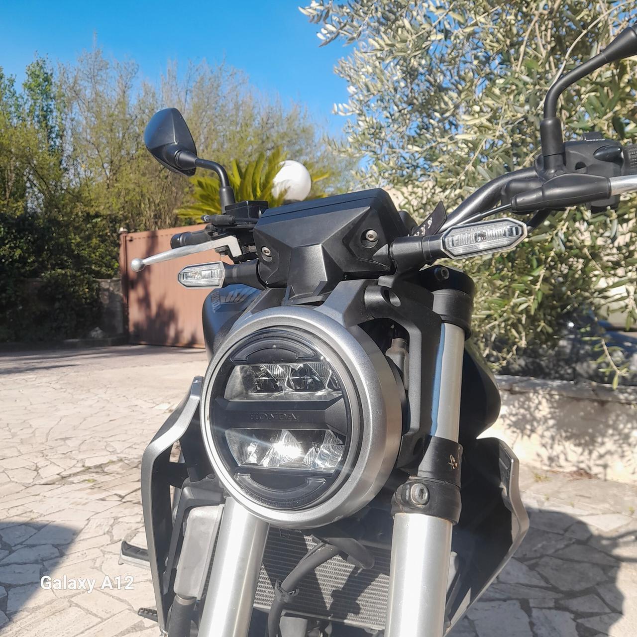 Honda CB 300 R CB300R COME NUOVA!
