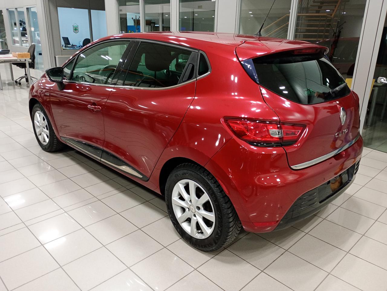 Renault Clio 1.0 5P TCe 12V 90CV - NEOPATENTATI -