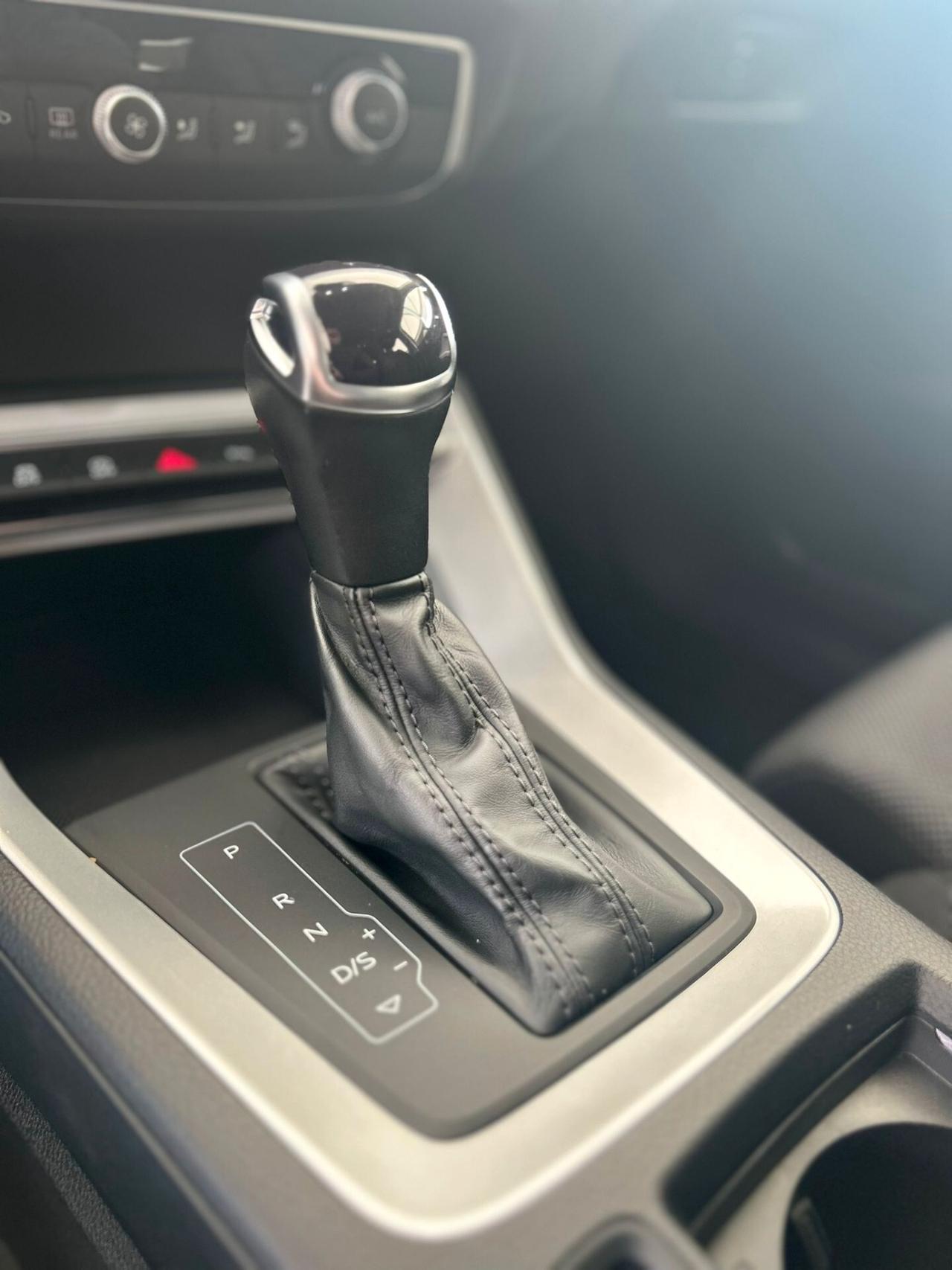 Audi Q3 SPB 35 TDI 2.0 Diesel 150 cv quattro S tronic line edition