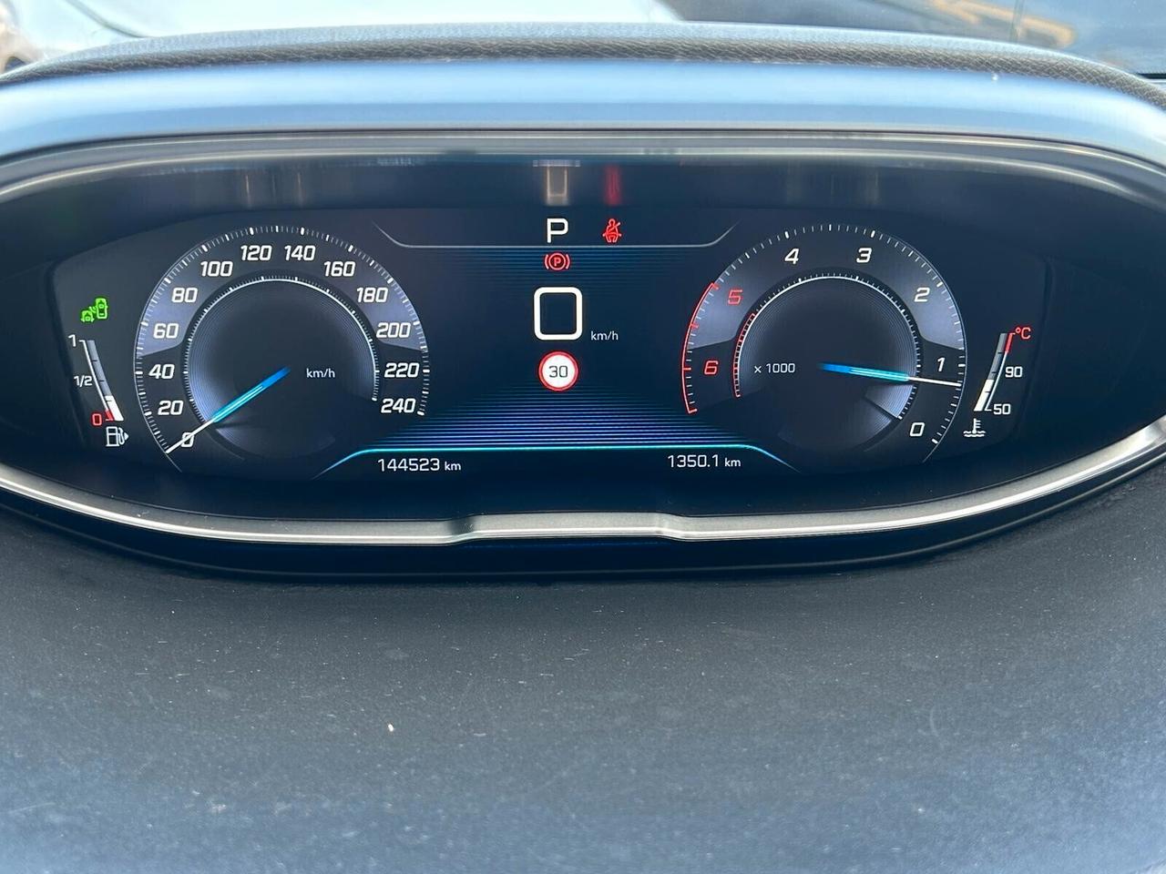 Peugeot 3008 BlueHDi 130 S&S EAT8 GT-LINE