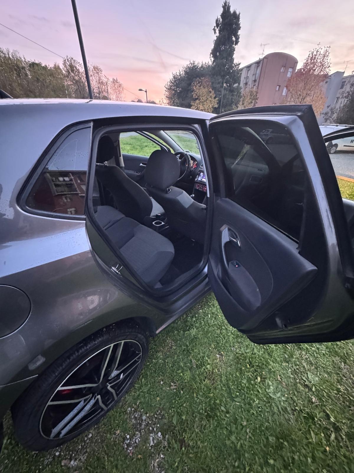 Volkswagen Polo 1.6 TDI 90CV DPF 5 porte Highline