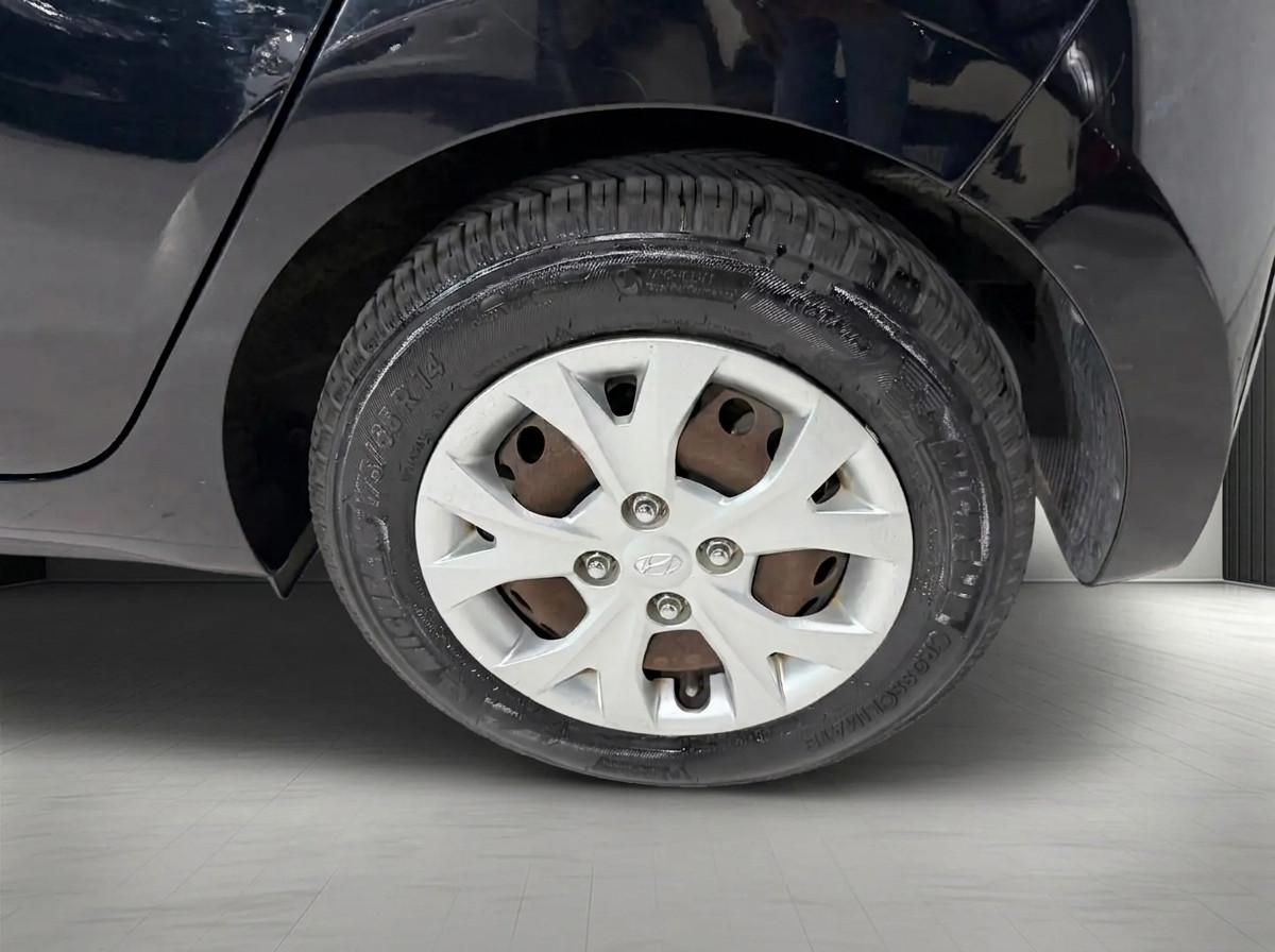 Hyundai i10 Benzina Neopatentati