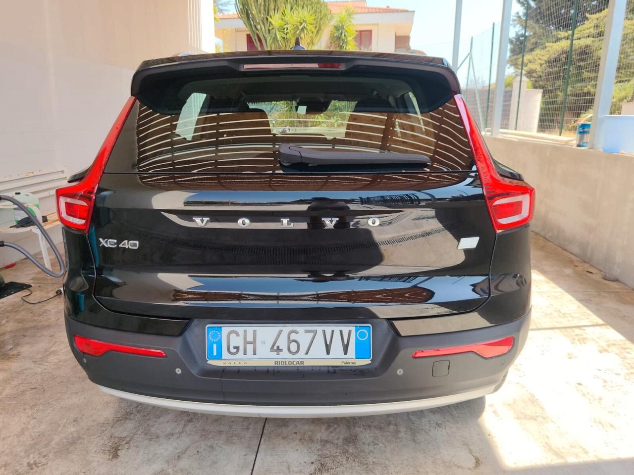 Volvo XC40 T4 Plus Dark VAN