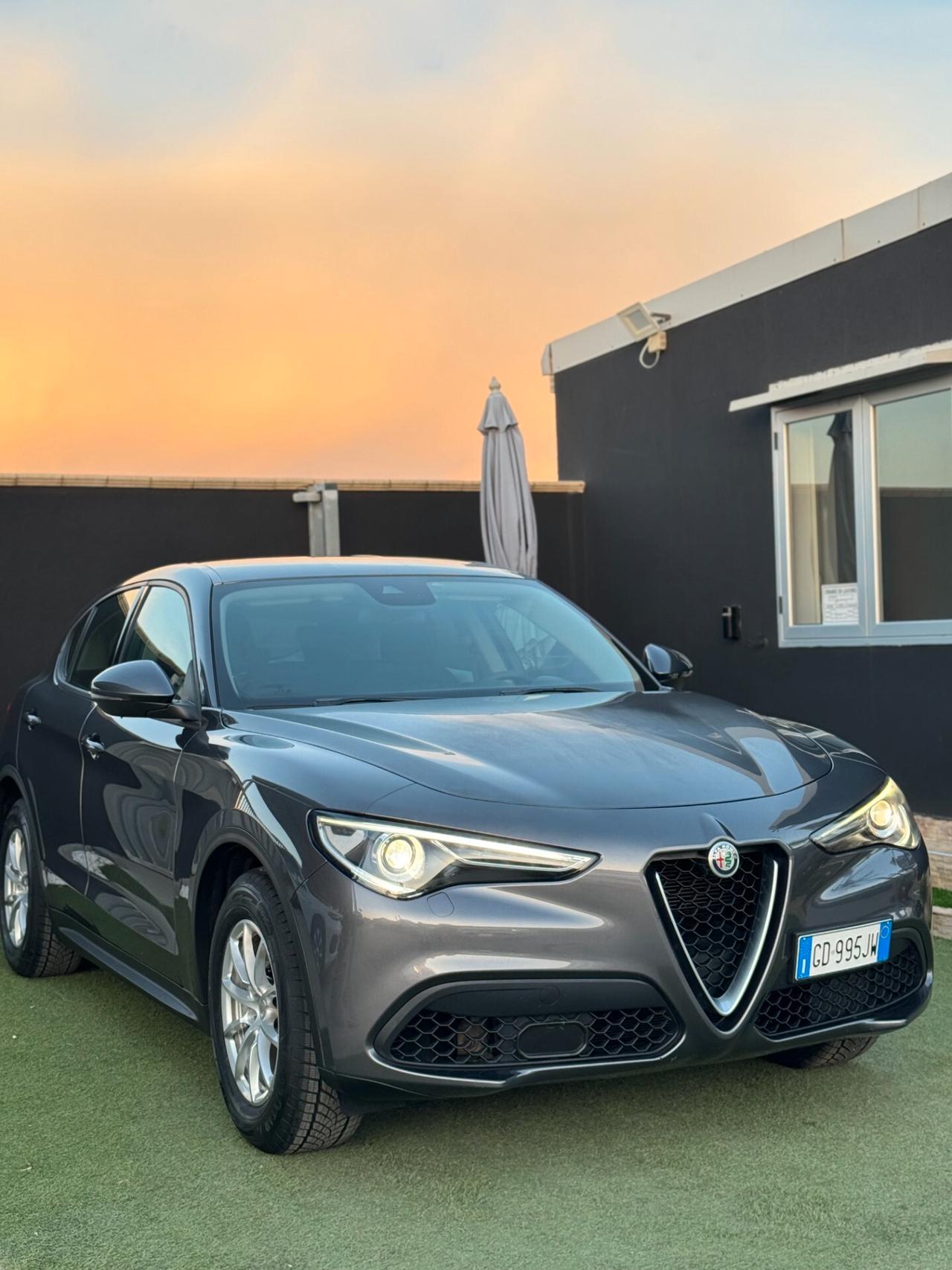 Alfa Romeo Stelvio 2.2 Turbodiesel 160 CV MY20 AT8 RWD Business