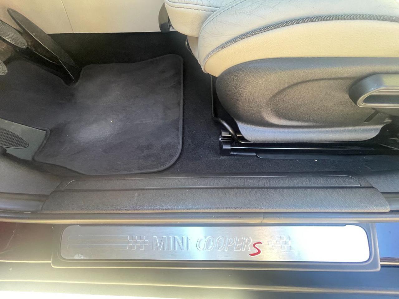 MINI Clubman 2.0 Cooper SD con tetto apribile