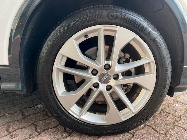 Audi Q2 1.6 tdi Design s-tronic, Led, 18", Carplay,