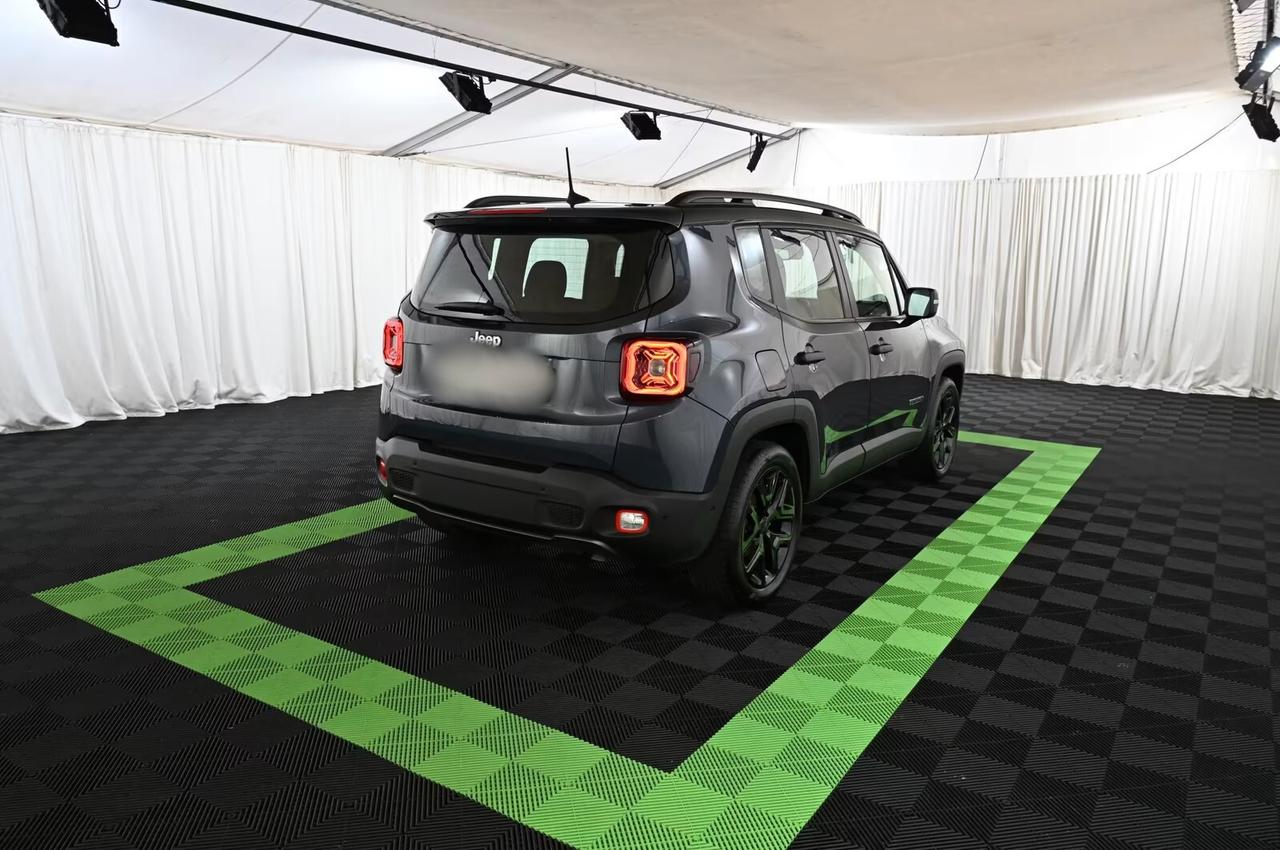 Jeep Renegade 1.5 Turbo T4 MHEV Summit