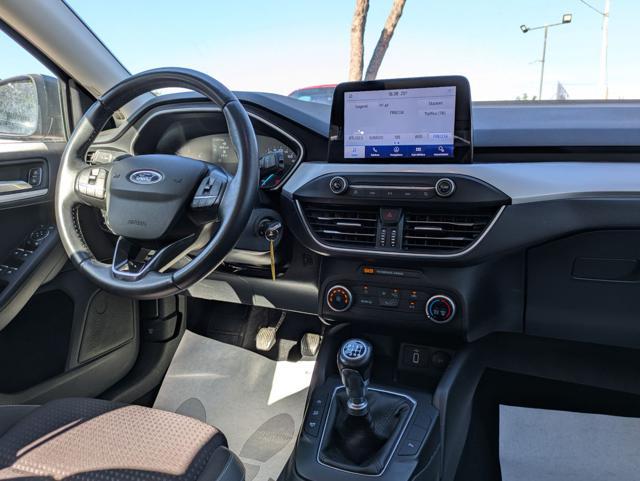 FORD Focus 1.5cc 120cv LANE ASSIST NAVI CRUISE CONTROL