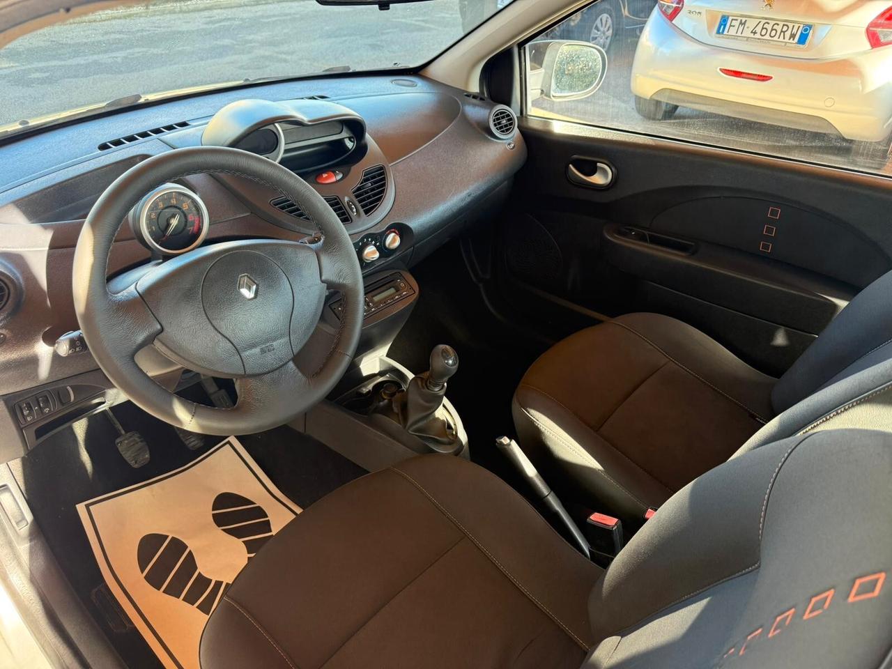 Renault Twingo 1.2 Live GPL