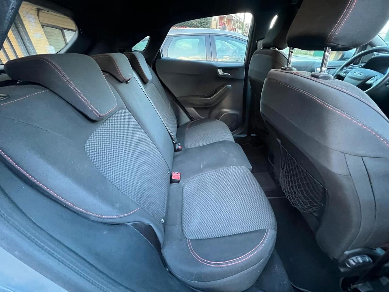 Ford Puma 1.0 EcoBoost Hybrid 125 CV S&S ST-Line