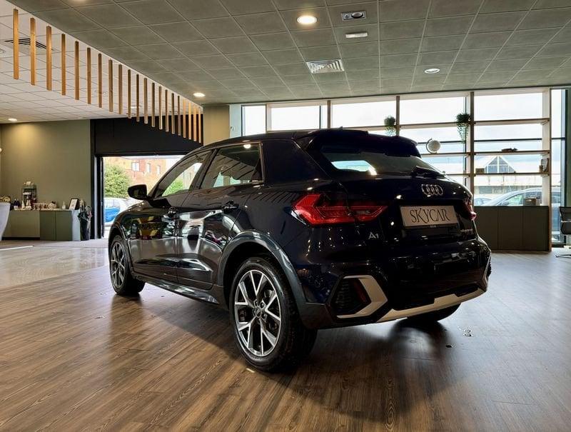 Audi A1 citycarver 30 TFSI S tronic Admired