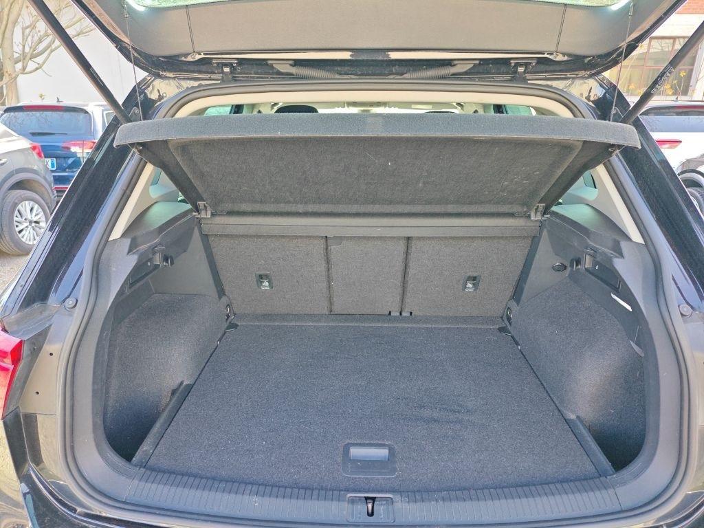 Volkswagen Tiguan 2.0 TDI 150 CV SCR DSG Life CON GANCIO TRAINO