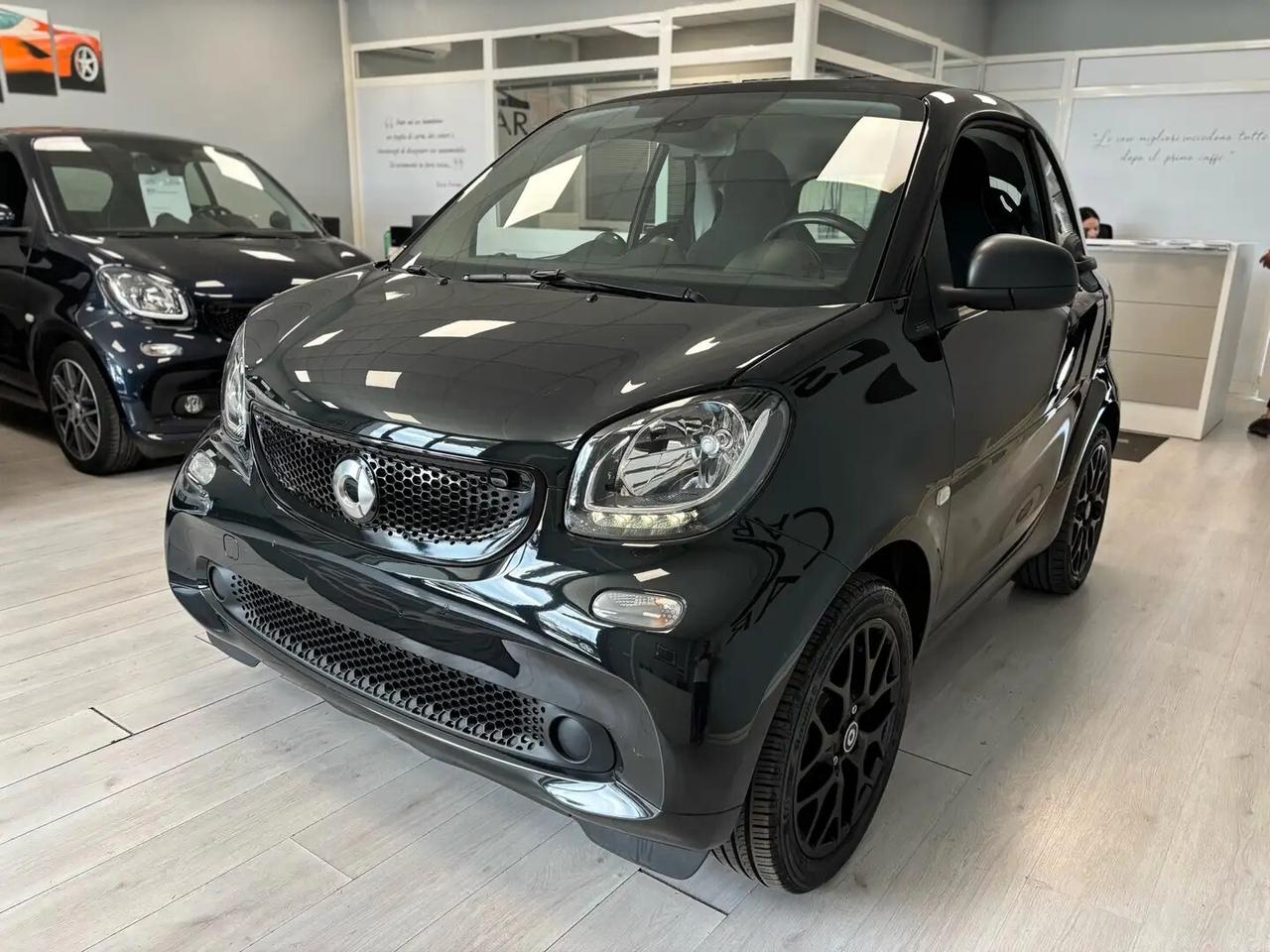Smart ForTwo 70 1.0 Passion~UniPro~Km e Tagliandi Certificati~Promo Finanziamento~Pronta Consegna