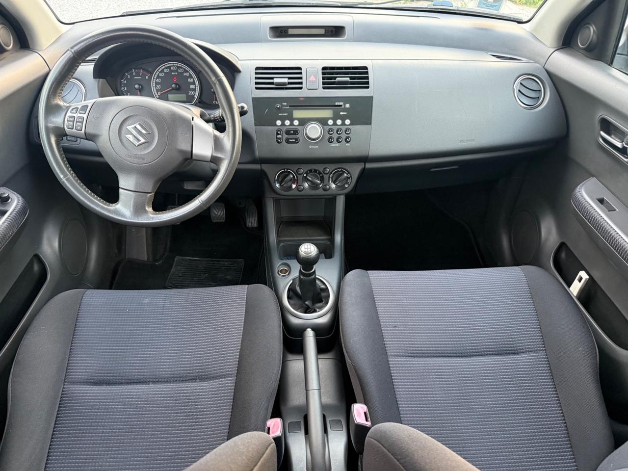Suzuki Swift 1.3 4x4 5p. GL