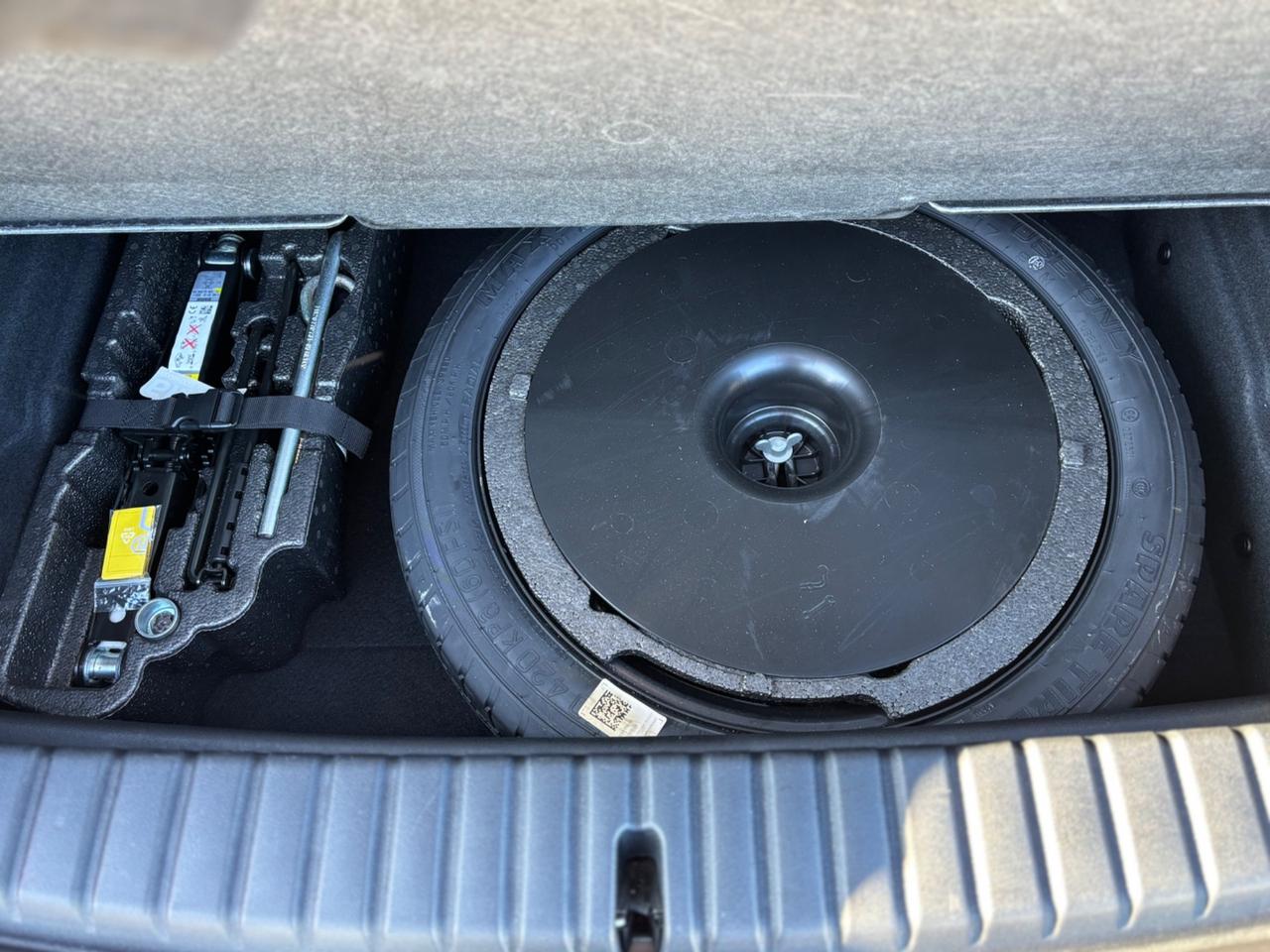 Bmw 116 116d 5p. Business Advantage