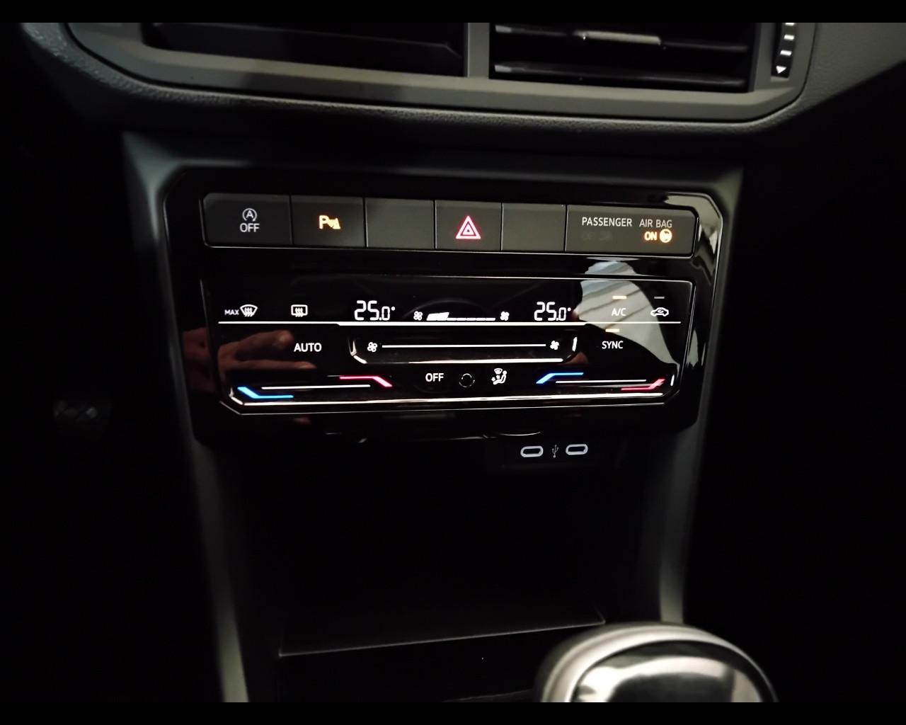 VOLKSWAGEN T-Cross 2019 - T-Cross 1.0 tsi Sport 95cv