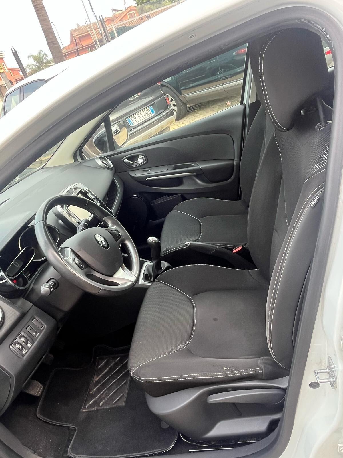 Renault Clio Sporter 0.9 TCe 12V 90CV Costume National