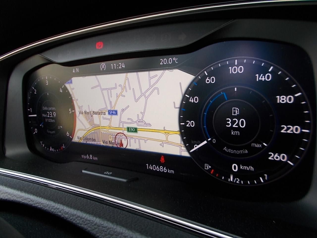 Volkswagen Golf 1.6 TDi VIRTUAL COCKPIT da VETRINA