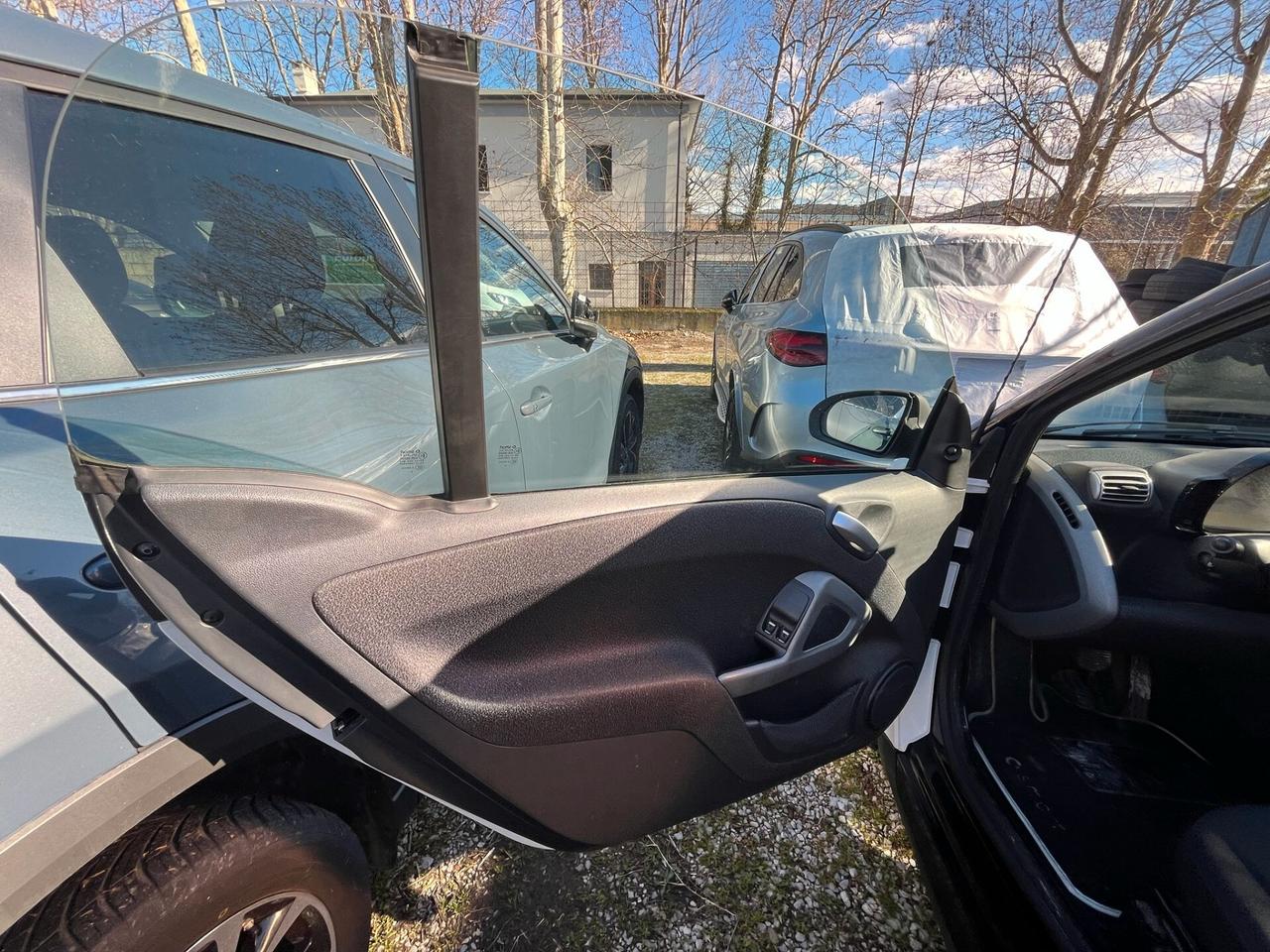 Smart ForTwo 1000 52 kW MHD coupé passion