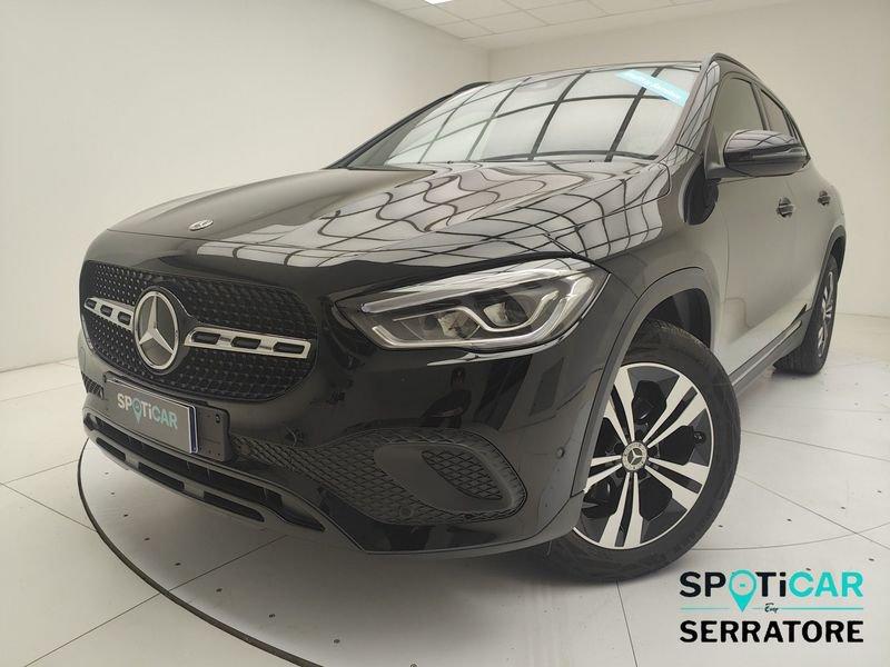 Mercedes-Benz GLA - H247 180 Sport Plus auto