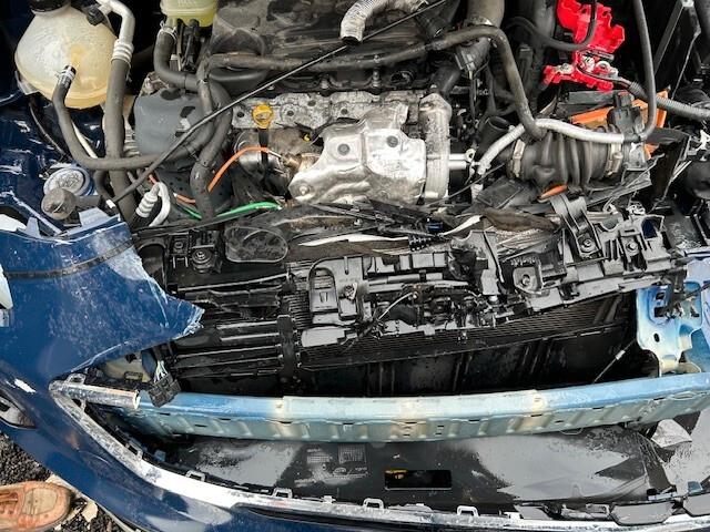 Ford Puma incidentata sinistrata 2022 Titanium X