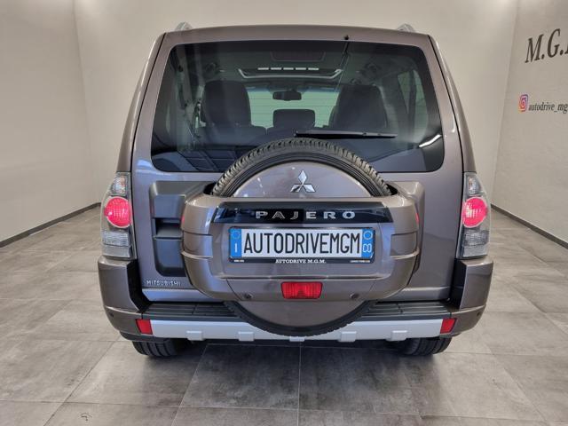 MITSUBISHI Pajero 3.2 DI-D 16V 3p. TETTO+PELLE