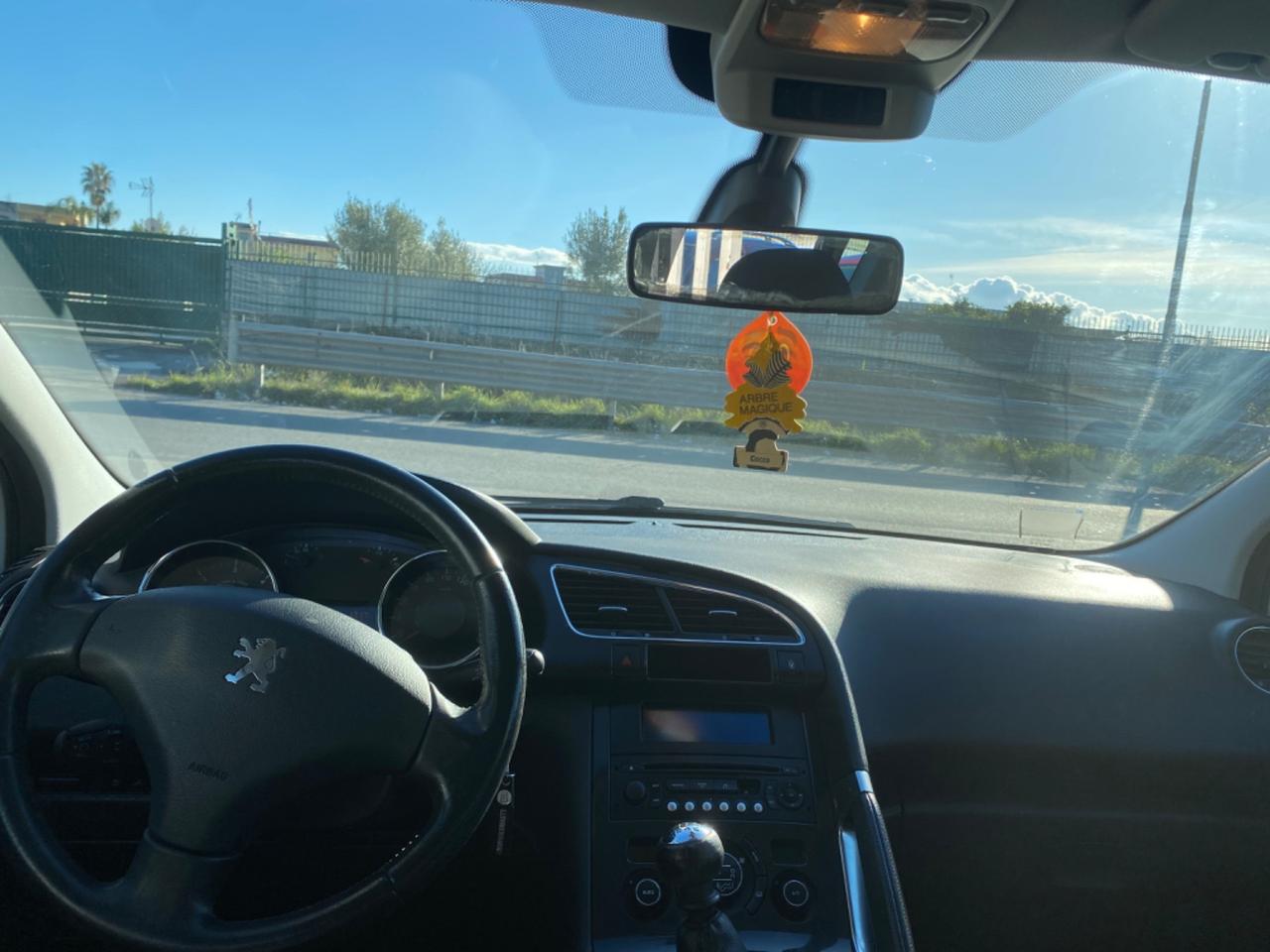 Peugeot 3008 1.6 HDi 112CV Premium