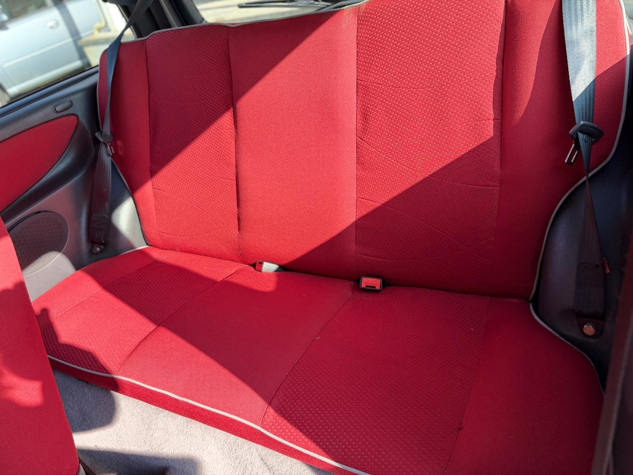 Lancia Y 1.2i cat Elefantino Blu