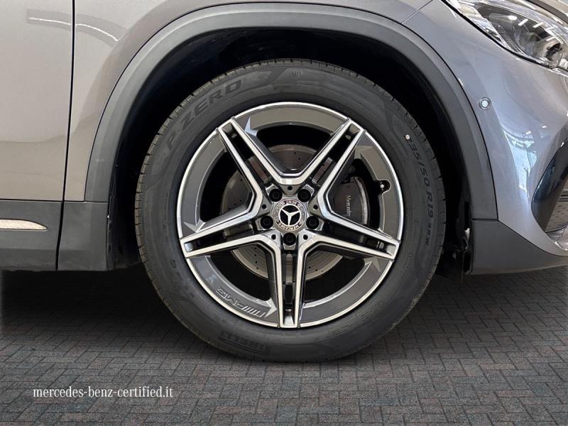 Mercedes GLA 220 220 D Premium 8G-DCT