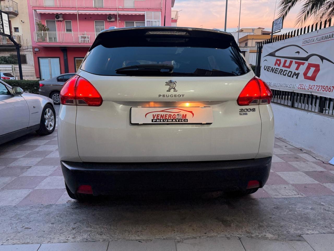 Peugeot 2008 1.6 e-HDi 92 CV Allure