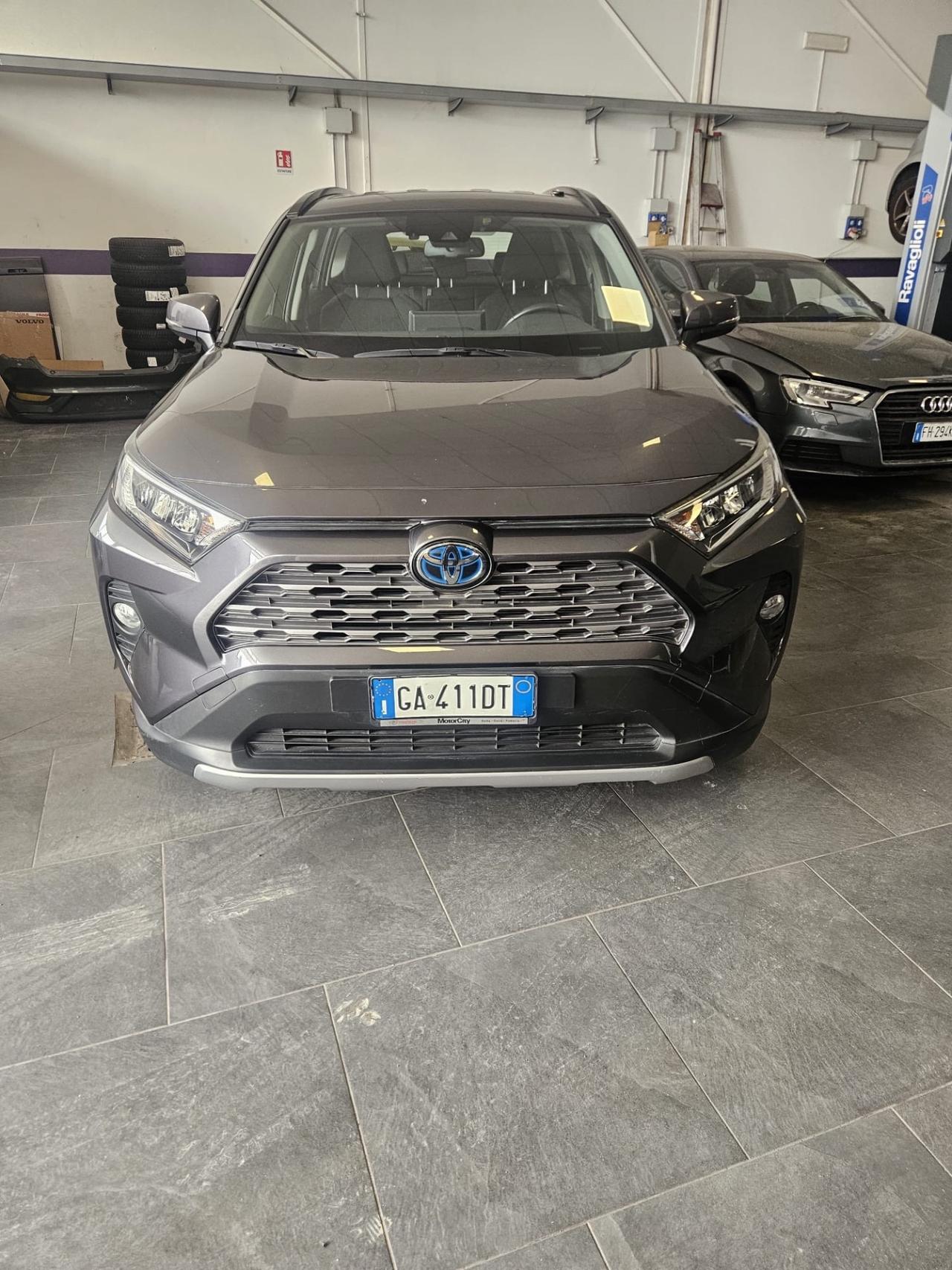 Toyota RAV 4 hybrid