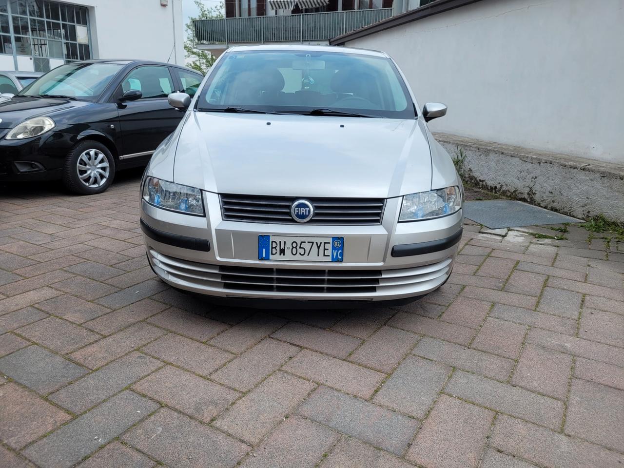 Fiat Stilo NEOPATENTATA 1.6i 16V 5 porte Active