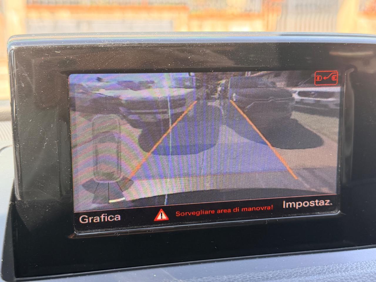 Audi Q3 2.0 TDI 120 CV Design