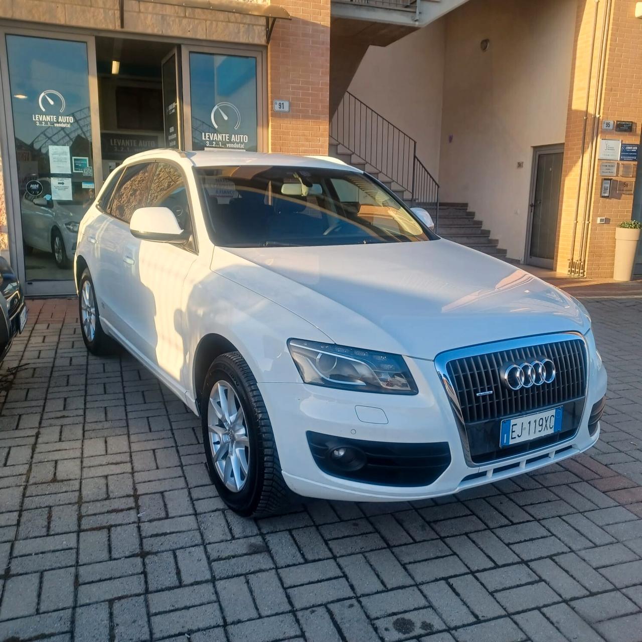 PERFETTA AUDI Q5 2.0 TDI 4X4 EURO 5