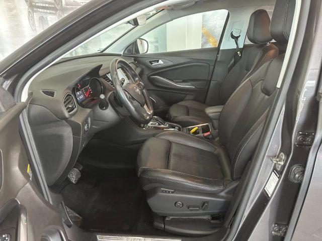 OPEL Grandland X 1.6 Hybrid4 Plug-in aut. AWD