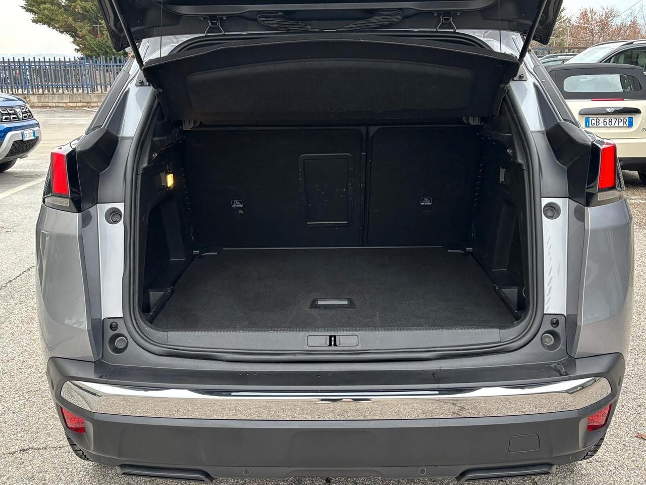 Peugeot 3008 HDi 1.5/130 CV EAT8 Allure