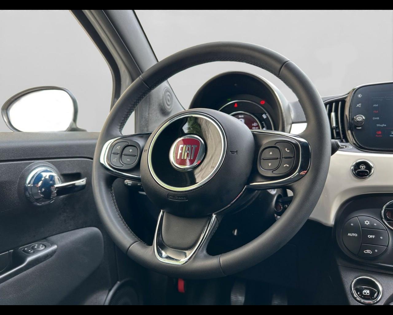 FIAT 500C III 2015 - 500C 1.0 hybrid Dolcevita 70cv