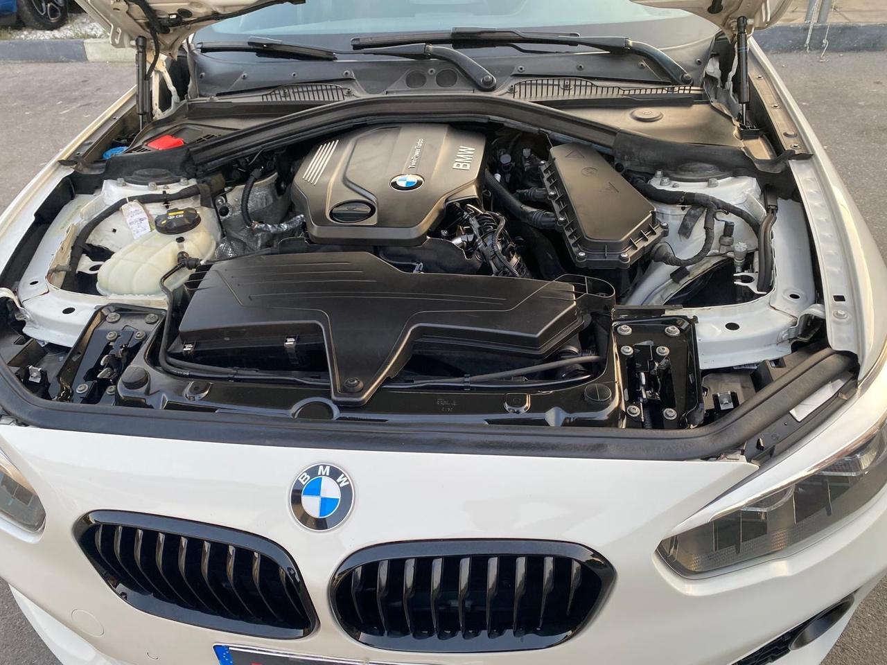 Bmw 118 118d 5p. Msport