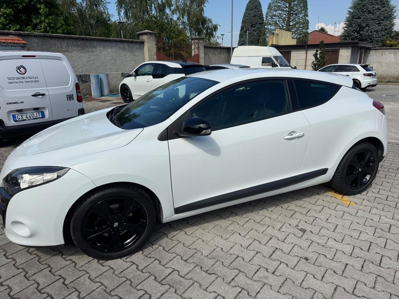 Renault Megane Coupé 1.5 dCi 110CV neopatentati
